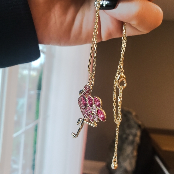 New ! Flamingo Necklace - Picture 2 of 2